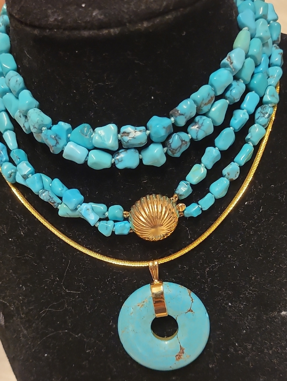 14k Vintage Turquoise Nuggets and Gold Beaded Necklace - Picture 4 of 11